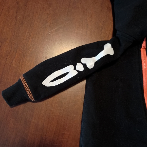 Cat & Jack Halloween Dinosaur Skeleton Zip Up Hooded Romper - Picture 2 of 6